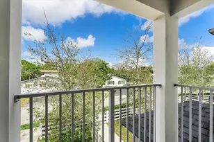 1482 NE 34th St, Oakland Park, FL 33334 - Photo 17