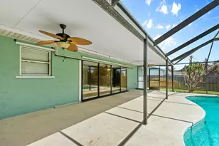 480 SE Evergreen Terrace, Port Saint Lucie, FL 34983 - Photo 11