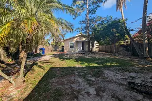 3611 Elizabeth St, Palm Springs, FL 33461 - Photo 19