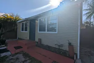 3611 Elizabeth St, Palm Springs, FL 33461 - Photo 3