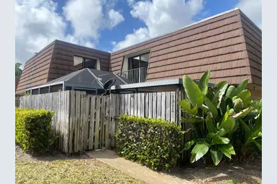 1916 19th Lane, Palm Beach Gardens, FL 33418 - Photo 3