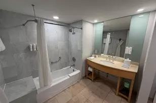 18683 Collins Ave, Sunny Isles Beach, FL 33160 - Photo 11