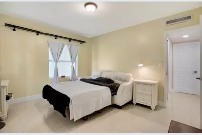 830 NE 140th, North Miami, FL 33161 - Photo 11