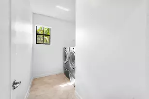 8440 Lakeview Trail, Parkland, FL 33076 - Photo 29