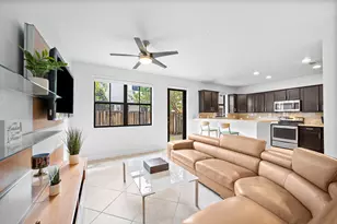 8440 Lakeview Trail, Parkland, FL 33076 - Photo 13