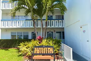 4015 Oakridge A, Deerfield Beach, FL 33442 - Photo 3