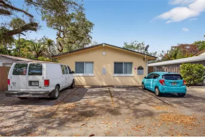 709 SW 13th #3, Fort Lauderdale, FL 33312 - Photo 1