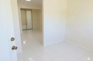 371 W 34th St, Riviera Beach, FL 33404 - Photo 25