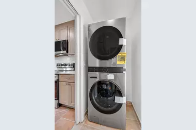 371 W 34th, Riviera Beach, FL 33404 - Photo 17