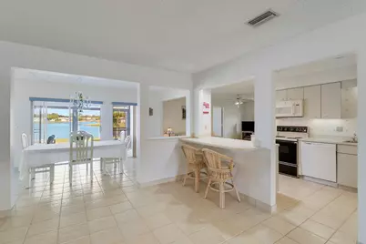 5235 Michael Drive, West Palm Beach, FL 33417 - Photo 19