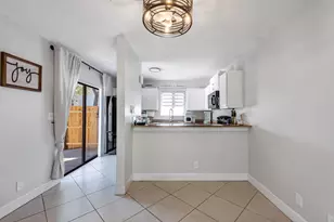4572 Cherry Rd, West Palm Beach, FL 33417 - Photo 21