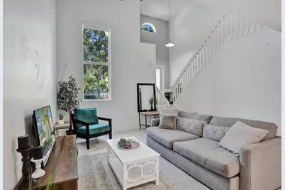 9841 NW 9th Court, Plantation, FL 33324 - Photo 17