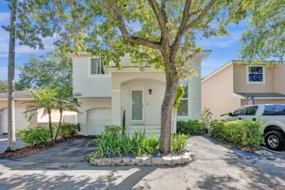 9841 NW 9th Court, Plantation, FL 33324 - Photo 3