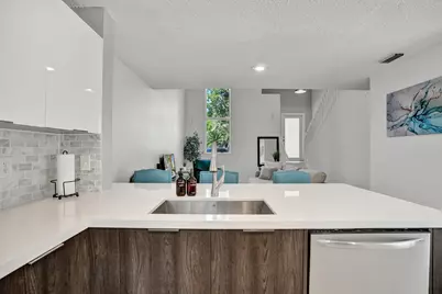 9841 NW 9th Court, Plantation, FL 33324 - Photo 15