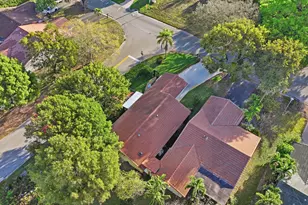 1592 NW 93rd Terrace, Coral Springs, FL 33071 - Photo 35