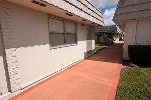 43 Valencia B, Delray Beach, FL 33446 - Photo 9