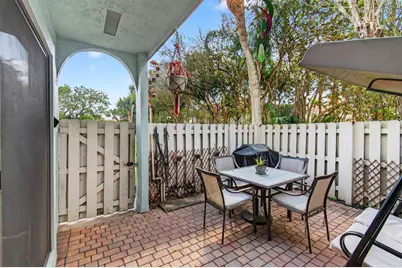 22380 Pineapple Walk Drive, Boca Raton, FL 33433 - Photo 9