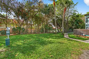 22380 Pineapple Walk Dr, Boca Raton, FL 33433 - Photo 9
