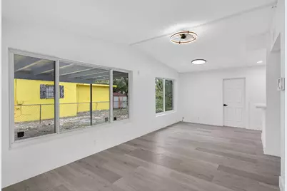 1770 NW 26th Avenue, Fort Lauderdale, FL 33311 - Photo 5