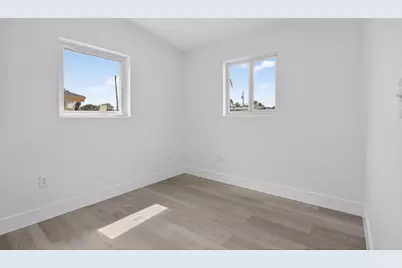 1770 NW 26th Avenue, Fort Lauderdale, FL 33311 - Photo 15