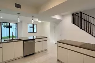 4110 N Oak Pl, Davie, FL 33314 - Photo 3