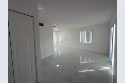 5702 NW 22nd Court #28-b, Lauderhill, FL 33313 - Photo 13