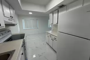 5702 NW 22nd Ct, Lauderhill, FL 33313 - Photo 11