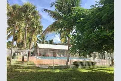 409 Executive Center Drive #208, West Palm Beach, FL 33401 - Photo 11