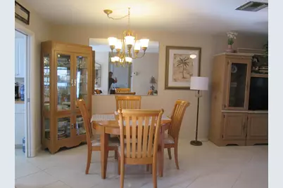 2731 W Barkley Dr Drive W #B, West Palm Beach, FL 33415 - Photo 7