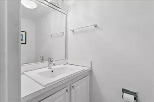 9491 Evergreen Pl, Davie, FL 33324 - Photo 9