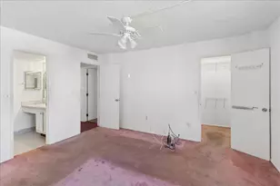 9491 Evergreen Pl, Davie, FL 33324 - Photo 13
