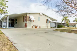 2423 SE 34th Ln, Okeechobee, FL 34974 - Photo 1