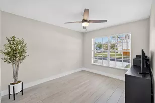 10210 Breezeway Pl, Boca Raton, FL 33428 - Photo 29