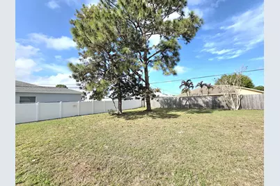 2197 SE Genoa Street, Port Saint Lucie, FL 34952 - Photo 9