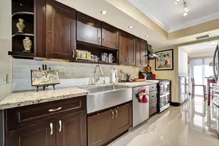403 Dunwoody Ln, Hollywood, FL 33021 - Photo 13