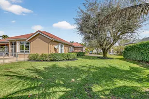 893 Forest Glen Ln, Wellington, FL 33414 - Photo 37