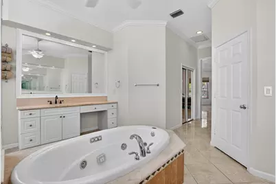 893 Forest Glen Lane, Wellington, FL 33414 - Photo 17