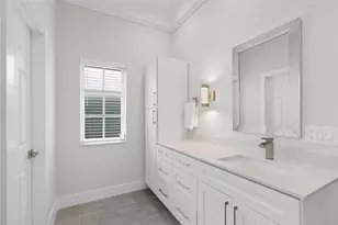 9010 Gardens Glen Cir, Palm Beach Gardens, FL 33418 - Photo 11