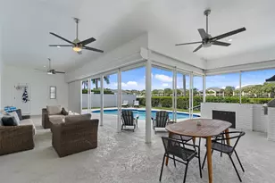 9010 Gardens Glen Cir, Palm Beach Gardens, FL 33418 - Photo 31