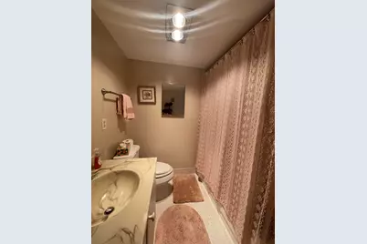 427 Grantham B, Deerfield Beach, FL 33442 - Photo 17