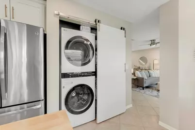 7097 Crescent Creek Lane, Coconut Creek, FL 33073 - Photo 13