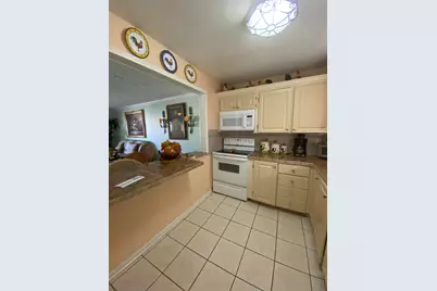 715 Lori Drive #302, Palm Springs, FL 33461 - Photo 3