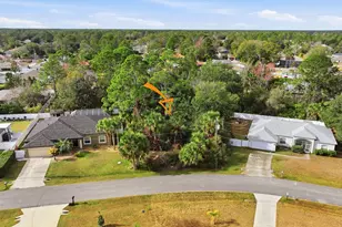 4 Piccadilly Pl, Palm Coast, FL 32164 - Photo 1