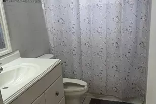 23 SE 12th St, Dania Beach, FL 33004 - Photo 15