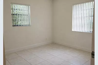 13835 N 49th St Street N, The Acreage, FL 33411 - Photo 9