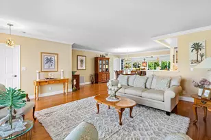 865 NE 5th St, Deerfield Beach, FL 33441 - Photo 11