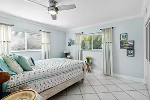 865 NE 5th St, Deerfield Beach, FL 33441 - Photo 29