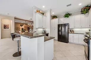 7775 Ocean Sunset Dr, Lake Worth, FL 33467 - Photo 7