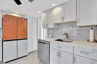 400 SE 5th Court, Pompano Beach, FL 33060 - Photo 13