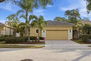 2466 Bay Isle Ct, Weston, FL 33327 - Photo 35